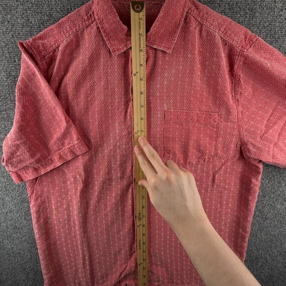 Tommy Bahama Silk Short Sleeve Red Medium Herringbone Hawaiian Beach Button Up - Picture 3 of 15